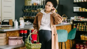 Pregnant woman grocery shopping