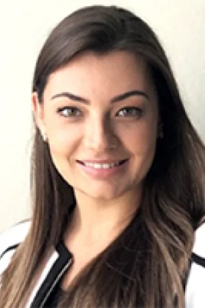 Raphaella De Paula Ferreira, MD
