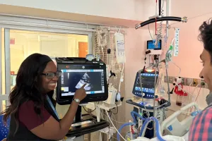 Resident shows image 