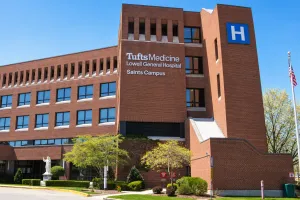 Lowell General Hospital – Saints Campus