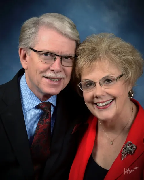 John and Linda Carson